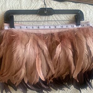 Show stopping alice + olivia feather miniskirt 8
